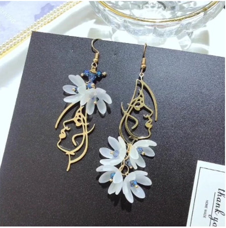 Face earrings Abstract Face Flower Petal Long and Small Earrings