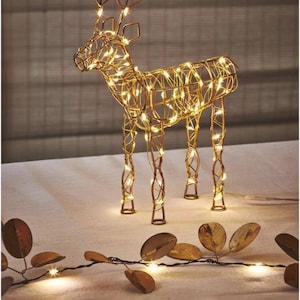 CHRISTMAS Table Top LED Light Up Battery Operated Wire Gold Reindeer Large