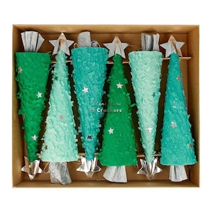 Christmas Trees Shaped Christmas Crackers (6 Pack)