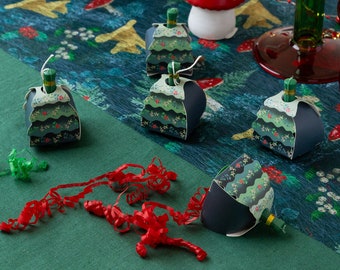 Midnight Forest Christmas Tree Party Poppers (12 Pack)