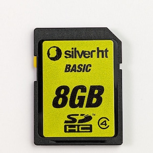 Vintage Collectible Genuine Silver HT Basic 8 GB SDHC Class 4 Card - Japan