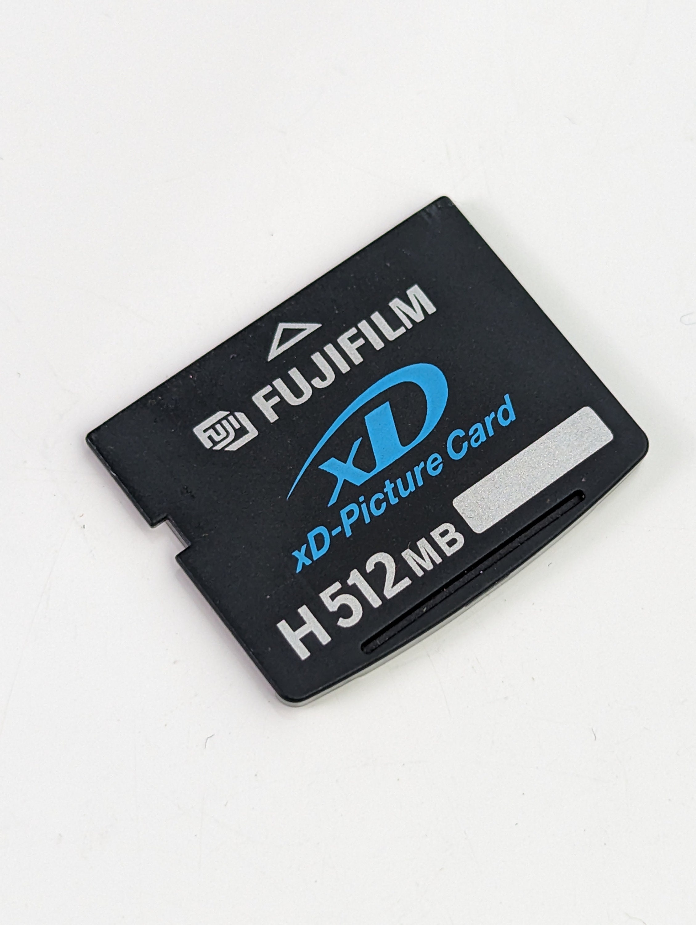 FUJIFILM FinePix F710 + XDカード512MBセット XD 2GB xD-Picture Card