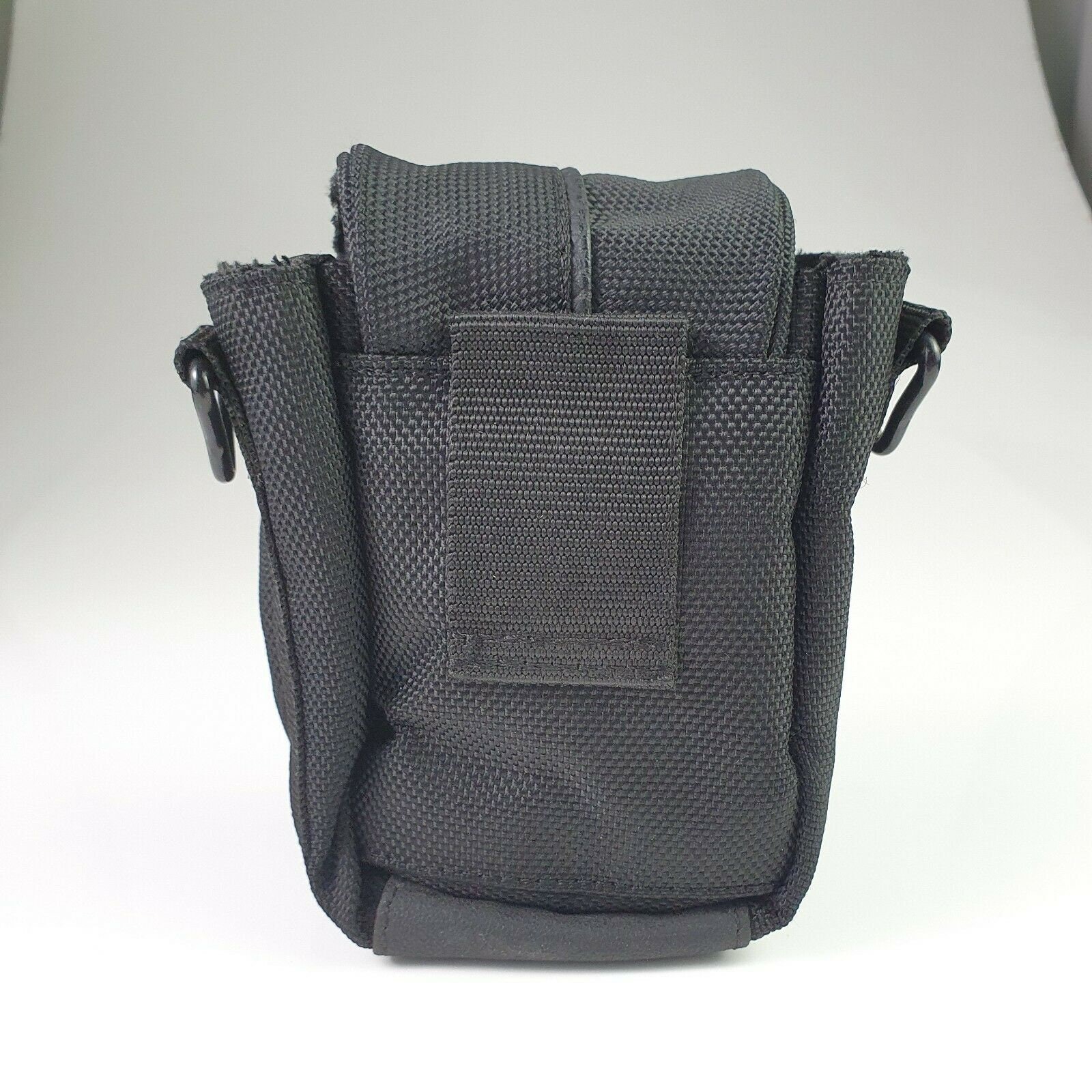 samsonite camera