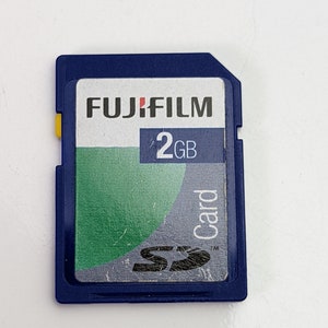 Vintage Fujifilm 2 GB SD-kaart SD-M02G - Geheugenkaart voor oude camera's - Made in Japan!