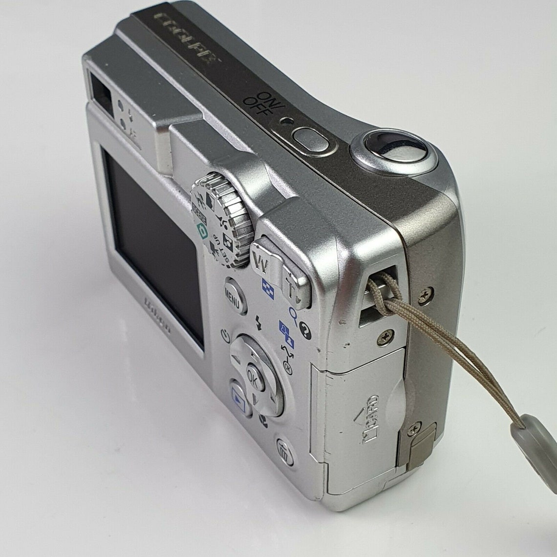Nikon Coolpix 7600 Digitalkamera 7.1Mpx 3X Zoom Gesicht AF Etsy