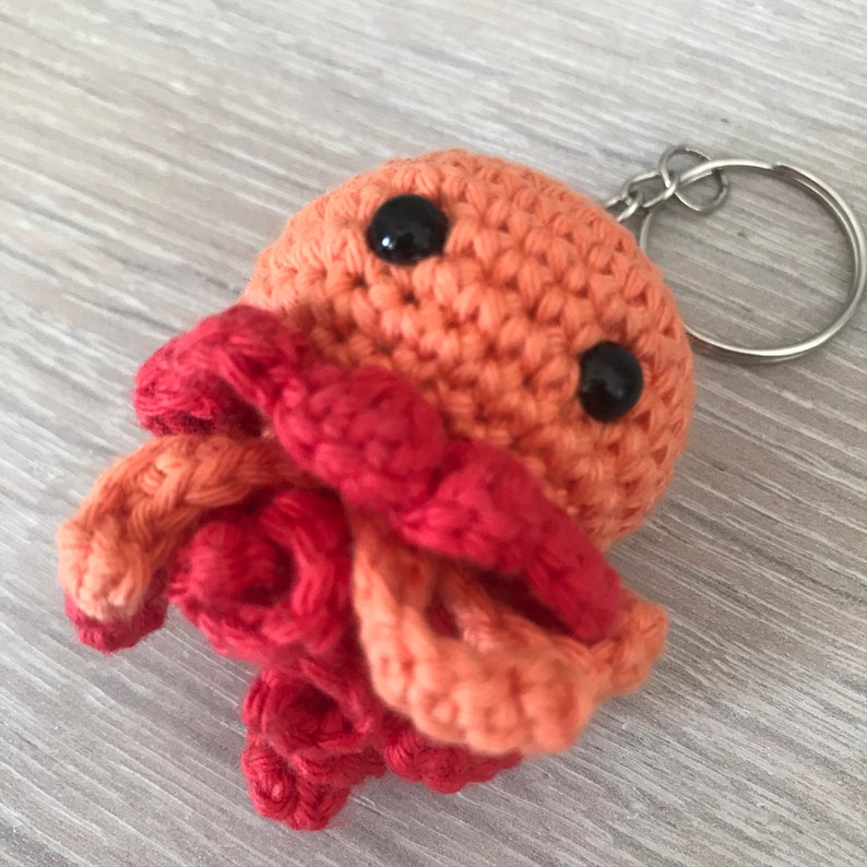 Amigurumi keychain crocheted jellyfish image 2