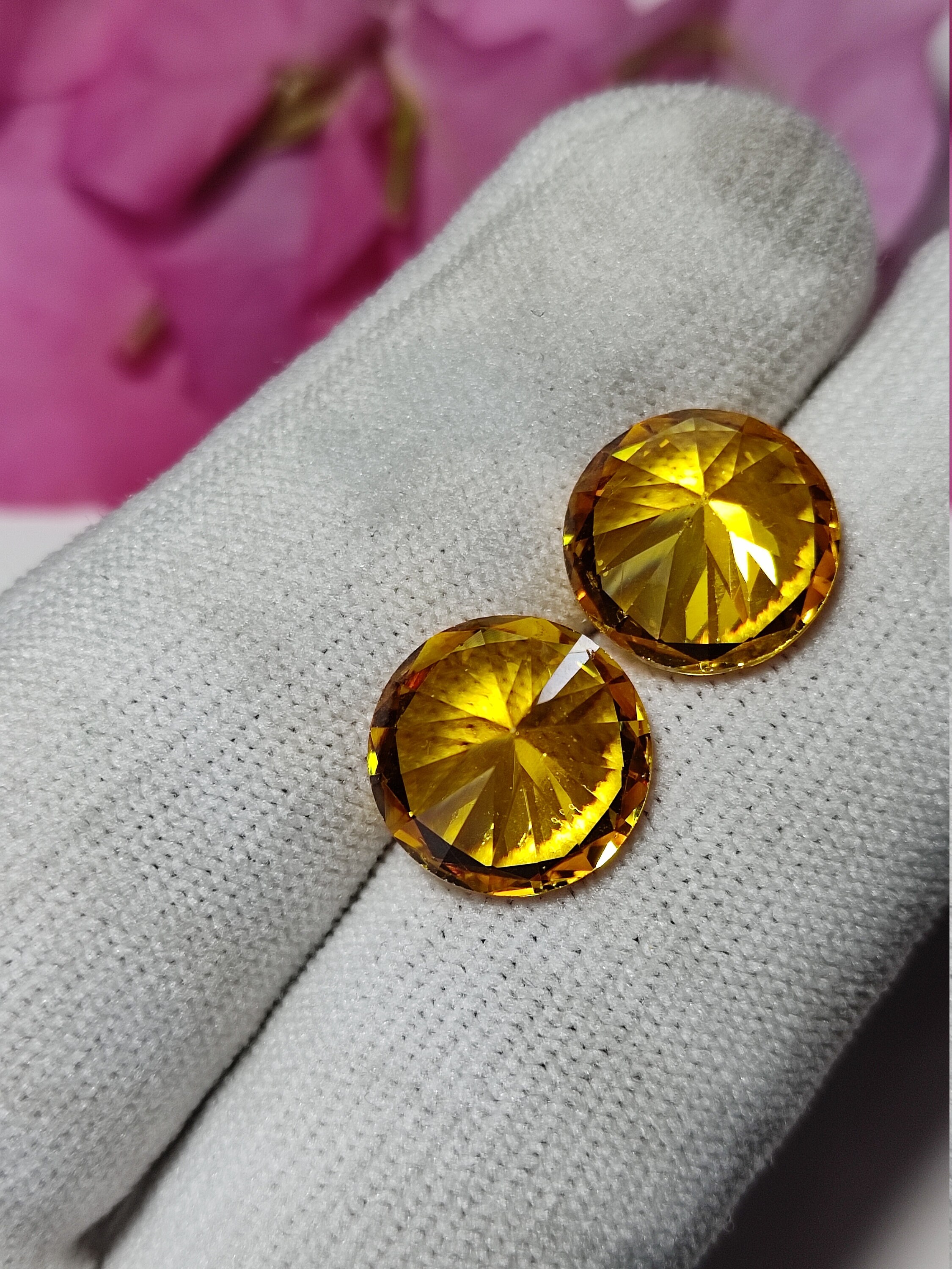 NATURAL YELLOW ZIRCON Gemstone Round Shape Pair Yellow Zircon Etsy