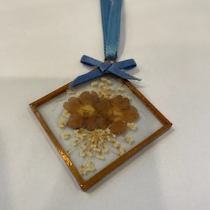 Pressed Flower Ornament