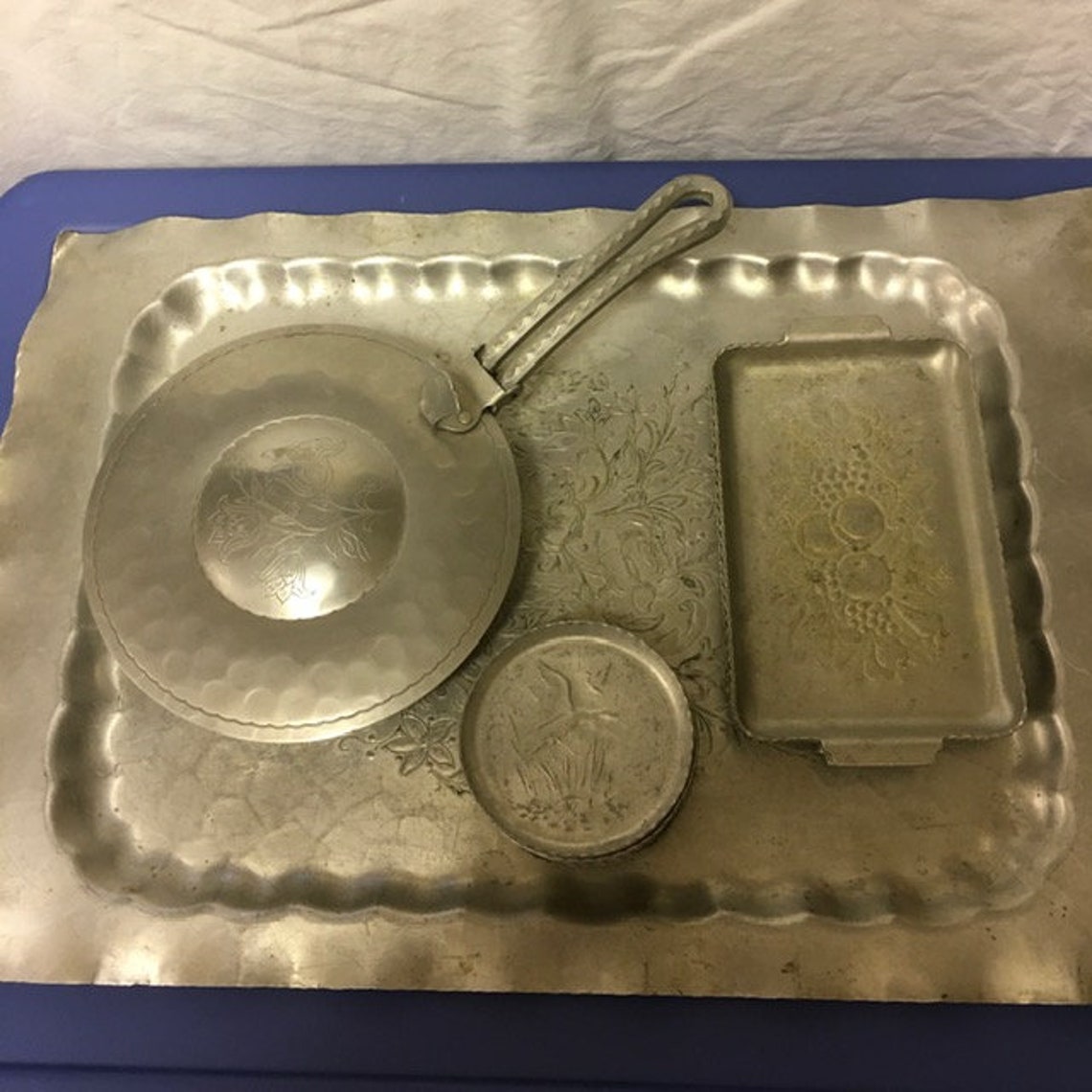 Vintage Hammered Aluminum Serving Set Etsy