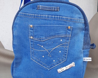Sling Bag Rucksack aus Jeans  Rucksacktasche  Jeans handgefertigtes Unikat