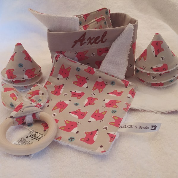 Cadeau Naissance personnalisable - Pare pipi / Tente Tipi à pipi / Cône à zizi – Panier - Doudou – Lingettes - Anneau de dentition