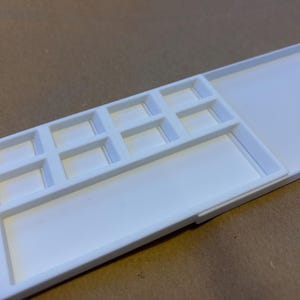 8ウェルの白いプラスチック製3Dプリントの戸外用水彩パレット