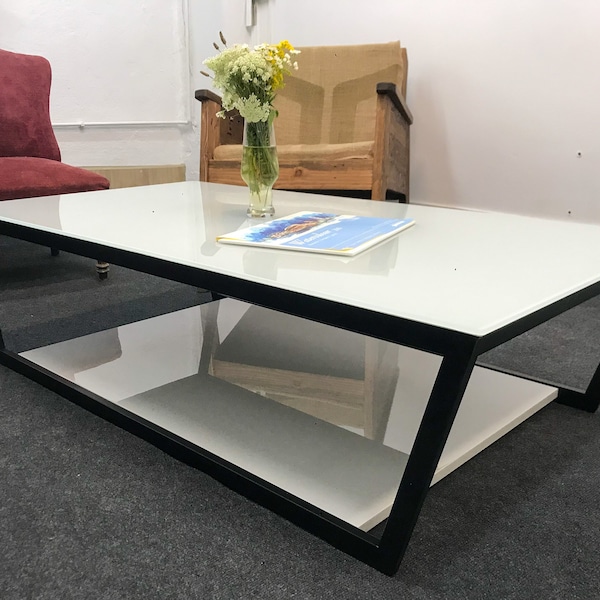 Table basse, table basse en verre, table industrielle, table loft