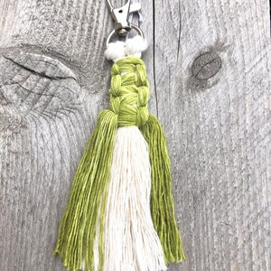macramé key holder