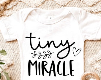 Pequeño milagro svg, niña Svg, recién nacido svg, bebé niño Svg, nuevo bebé Svg, niña, hija Svg, lindo bebé Svg, mamá Svg