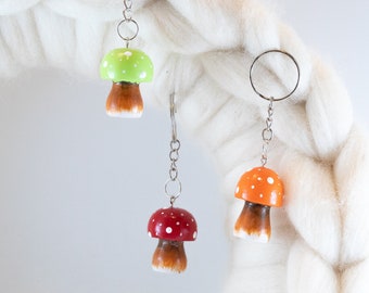 Mushroom Keychain in wood, Wooden mushrooms keyring, woodland bag charm cottage-core accessory, colorful small mushroom, Christmas stocking