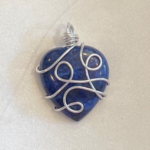Blue lapis lazuli stone heart pendant