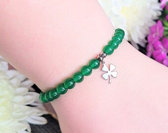 Saint Patricks Day Bracelet, St. Paddy Green Stone Bracelet, Lucky Shamrock, Four Leaf Clover Beaded Bracelet, Irish Celtic Jewelry Gift Her