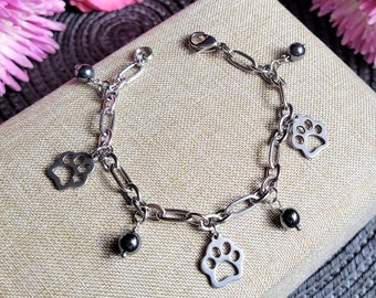Paw Print Bracelet, Pet Lovers Chain Charm Bracelet, Dog Paw Charm, Cat Mom, Dog Mom Gift, Animal Jewelry, Dog Lover Gift, Pet Parent Gift