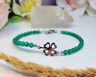 St Patricks Day Bracelet, St Paddys Day Four Leaf Clover Beaded Green Stone Bracelet, Lucky Shamrock, Irish Clover, Celtic Jewelry, Gift Her
