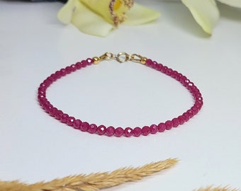 Natural Dainty Ruby Bracelet, Delicate Beaded Red Gemstone Bracelet, Tiny Ruby Bracelet Gold, Crystal Jewelry 40th Anniversary Gift for Wife