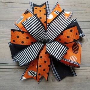 Halloween Bow for Wreath, Halloween Lantern Bow, Black and Orange Bow, Pumpkin Wreath Bow, Fall Bow, Halloween Decor, Door Hanger Bow