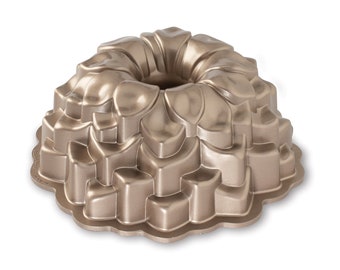 nordic ware cast iron