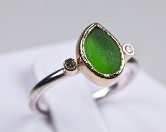 Silver and 9ct gold ring | Sea glass and diamond jewellery |