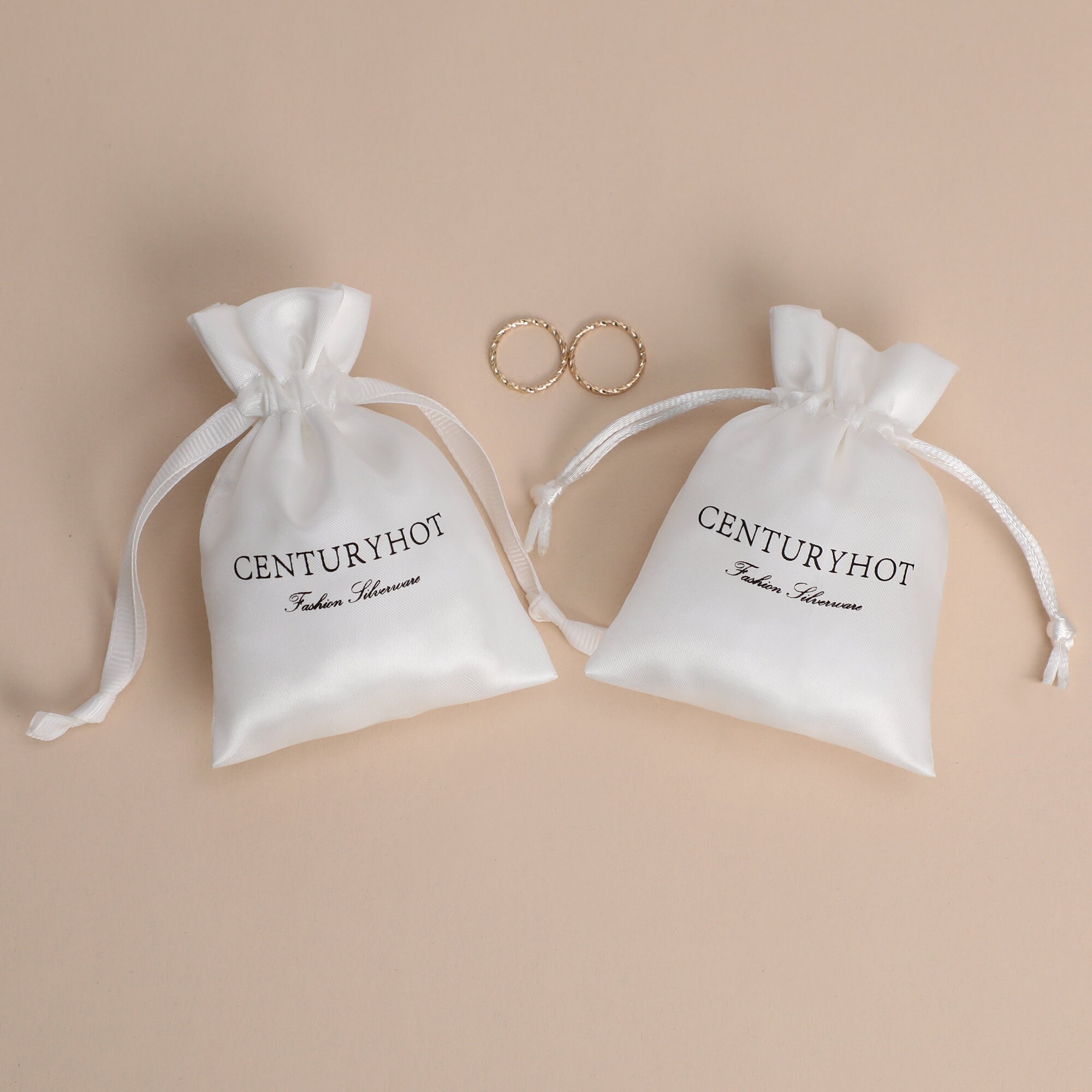 Small jewelry brands boost trust: Custom logo on 100pcs satin pouches, 68% customer recall (from product introduction: logo design template)