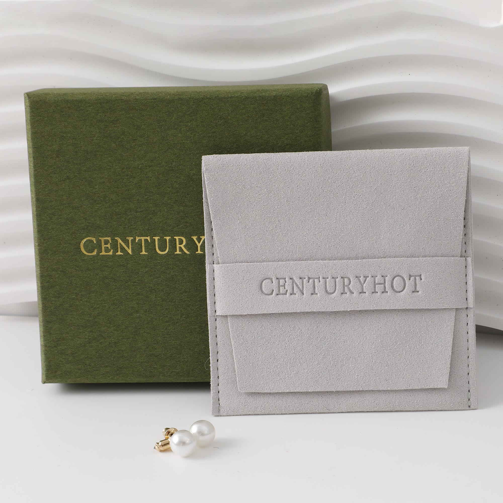 Wedding planners & small brands avoid 98% ring scratches with 8x8cm microfiber ring pouches (from product introduction)