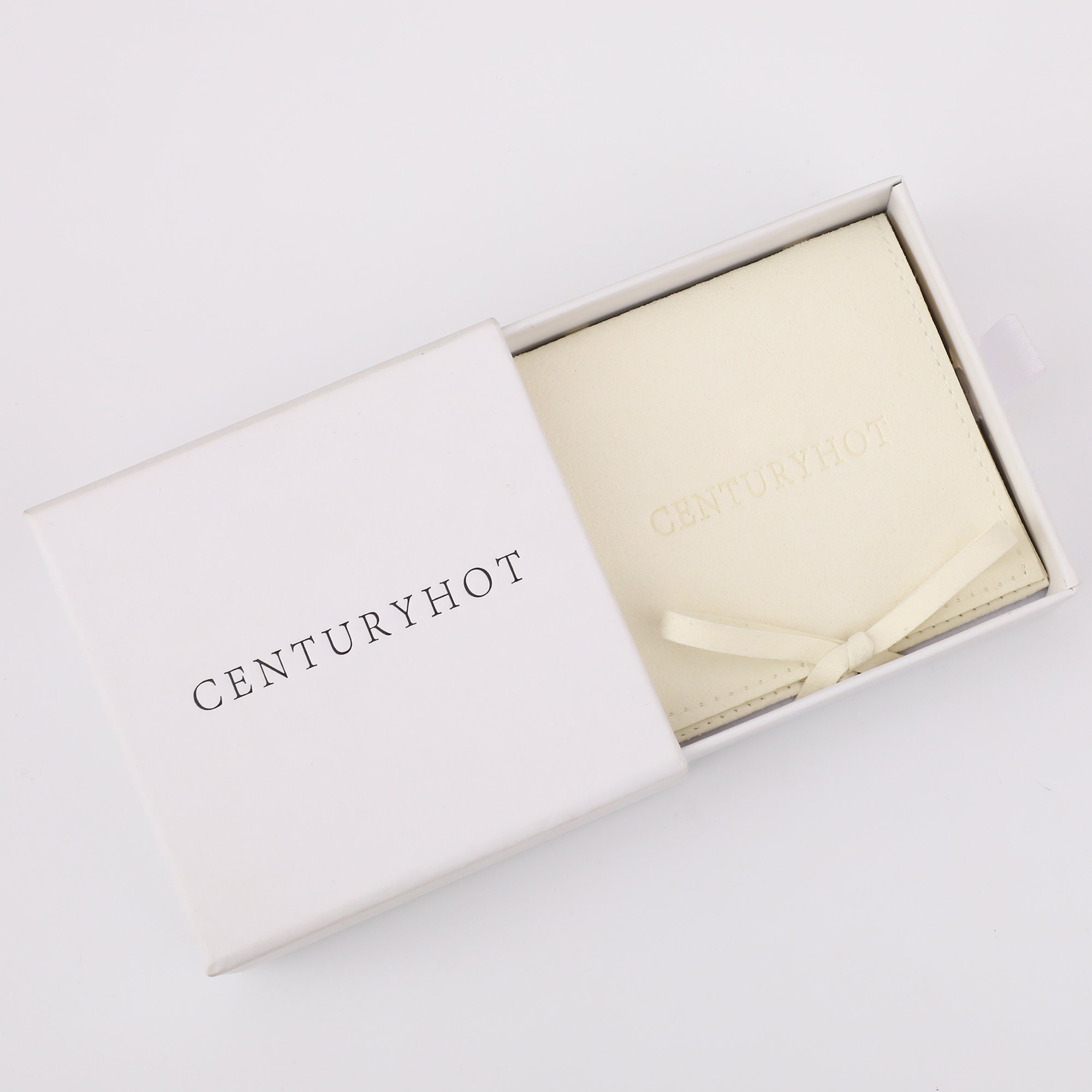 Tips for Choosing Beige Microfiber Envelope Bags: Custom logo embossing enhances brand visibility on beige microfiber