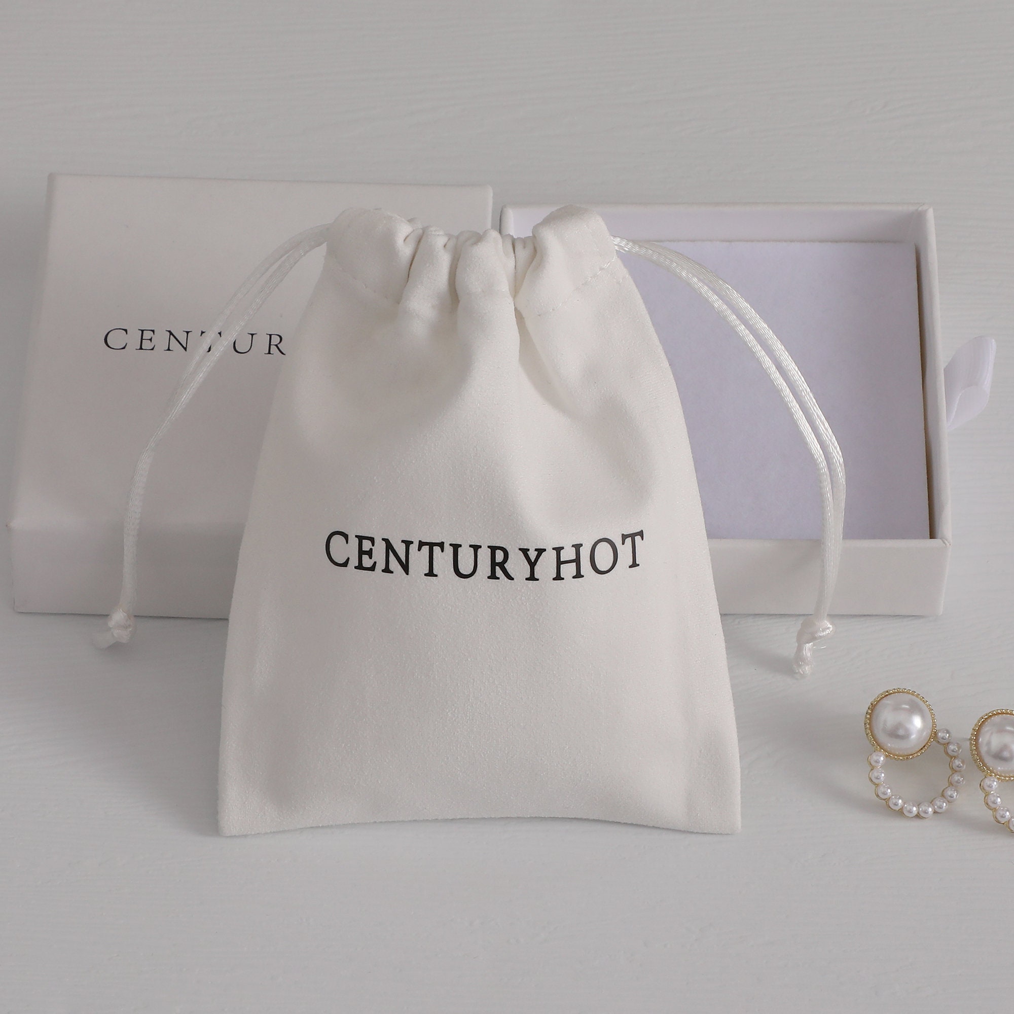 Small jewelry brands prevent 15% necklace scratches with suede drawstring pouch (7.5*10.5cm size, MOQ 50pcs from product introduction)