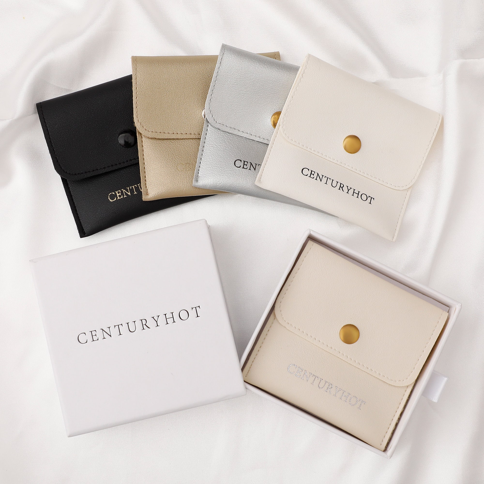 Small jewelry brands solve low brand recognition with 9x9x3.2cm custom logo boxes and 8x8cm faux leather bags (50% higher recall, from product introduction)