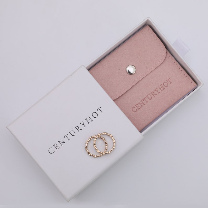 50pcs 9*9*3.5cm Carton Customized Jewelry Box with Bag Bag Personality Logo Chic Small Jewelry Packaging Box Bulk Drawer Cardboard Box