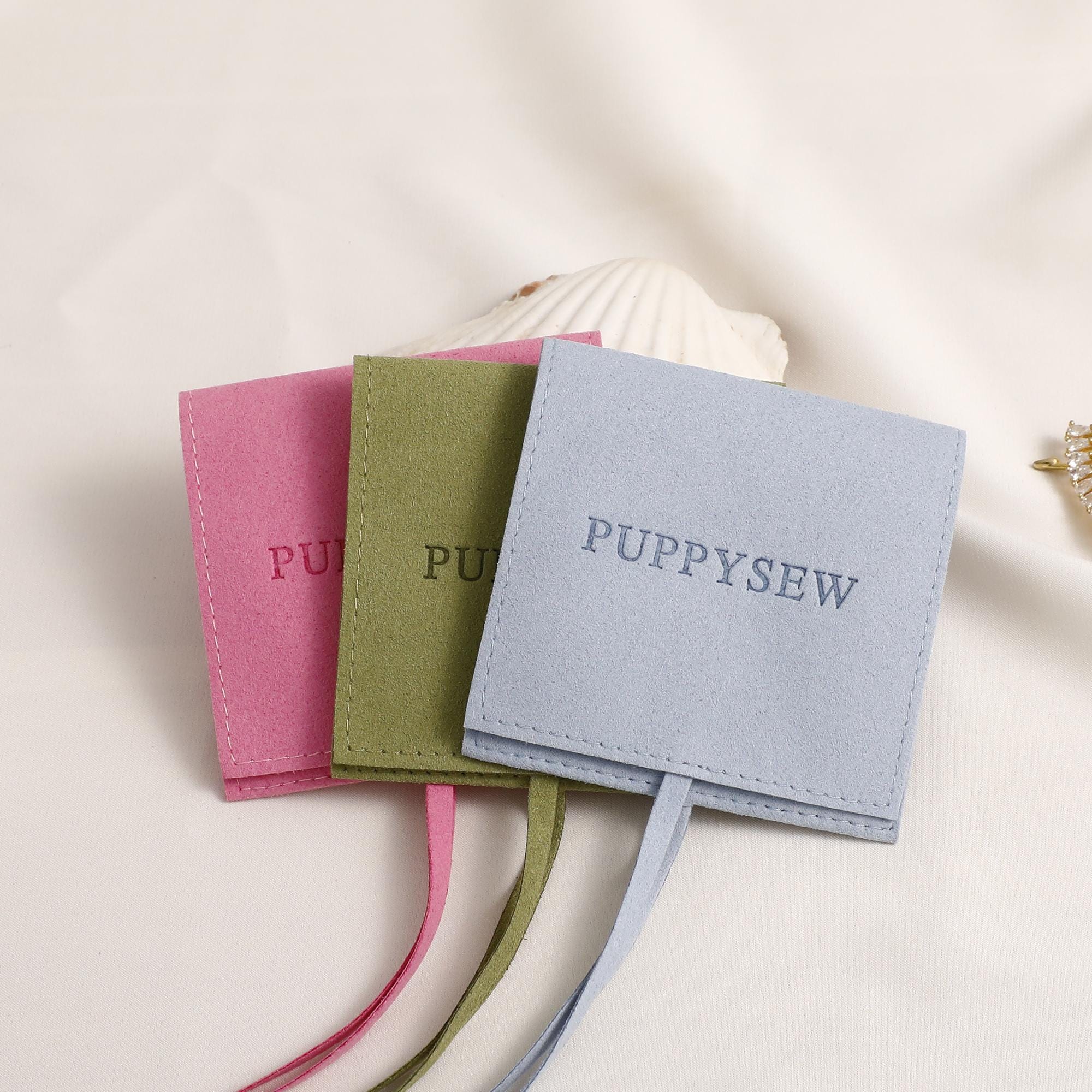 Custom Logo Microfiber Bags: How to Choose Options for Brand Visibility in Jewelry Packaging