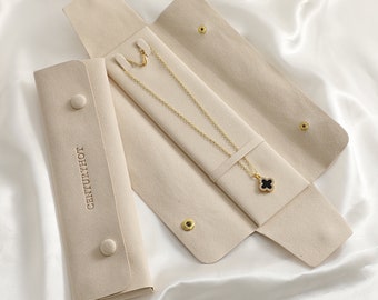 PUPPYSEW 50pcs Ivory High-grade Microfiber Pearl Gem Gold Necklace Packaging Bag Large Necklace Bag with Customized Logo
