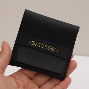 8 x 8 cm sieradenzakje met persoonlijk logo zwart kunstleer trouwring ketting oorbelzakje klein leren tasje