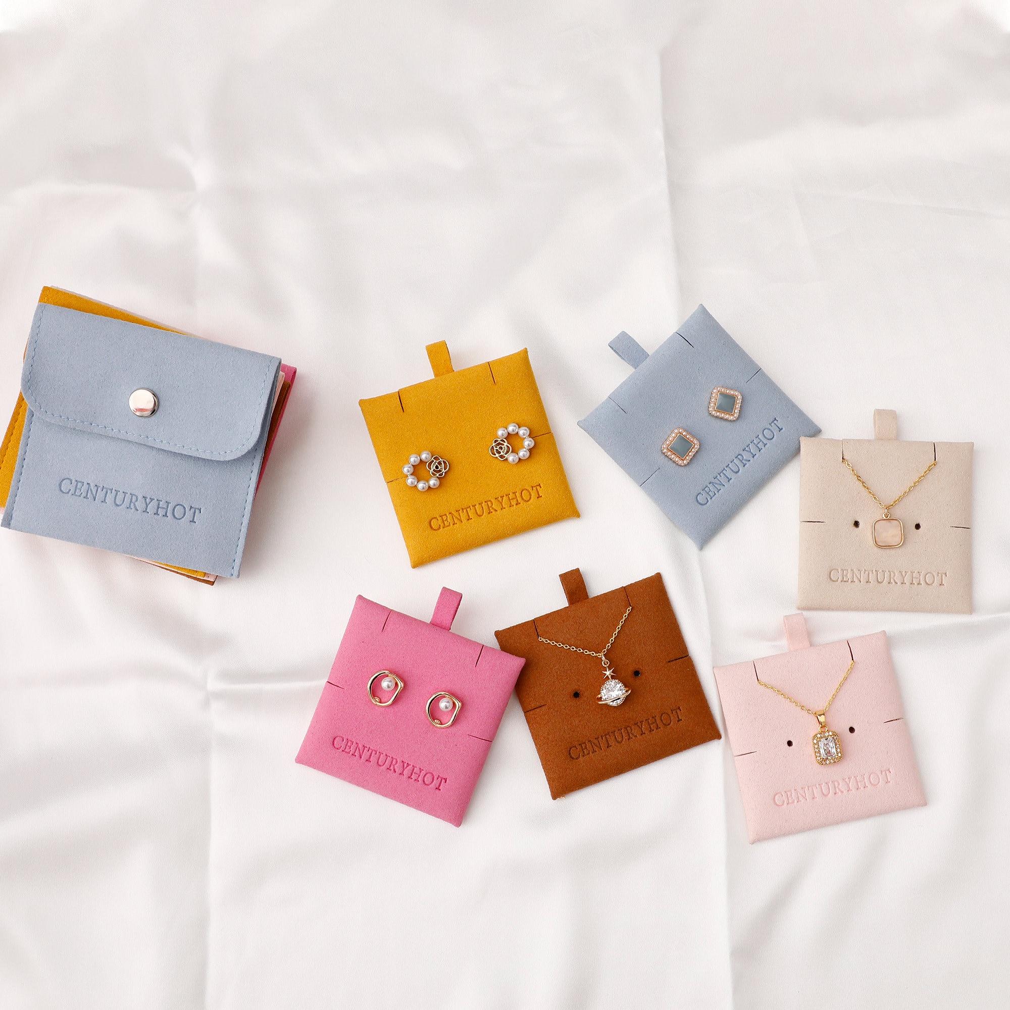 Microfiber Halloween Necklace Box Clips: Protect Delicate Jewelry During Holiday Gifting