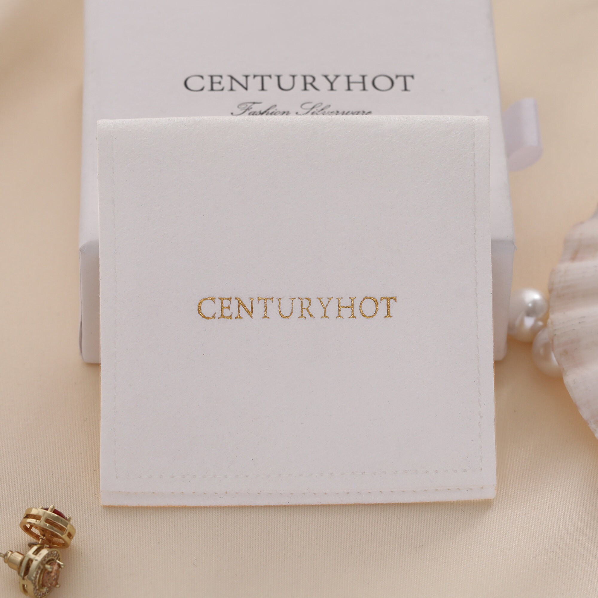 How to Choose Bulk Free-Shipping Microfiber Bags: Custom Logo Printing for Branded Jewelry Packaging