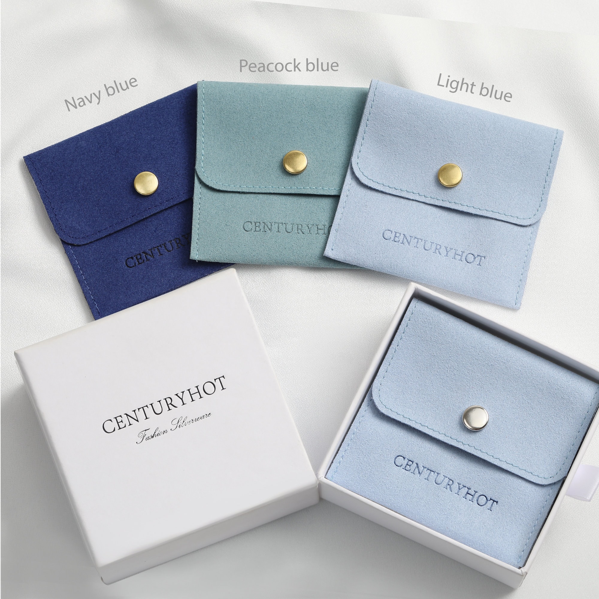 Small jewelry brands reduce shipping damage with 8x8cm microfiber bags; soft material protects necklaces/earrings, 40% fewer returns (from product introduction)