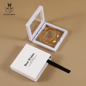 50 stücke Transparent PE Film Display Box Ausgesetzt Verpackung Box Benutzerdefinierte Schmuckschatulle Persönlichkeit Logo Chic Ring Armband Halskette Geschenkbox