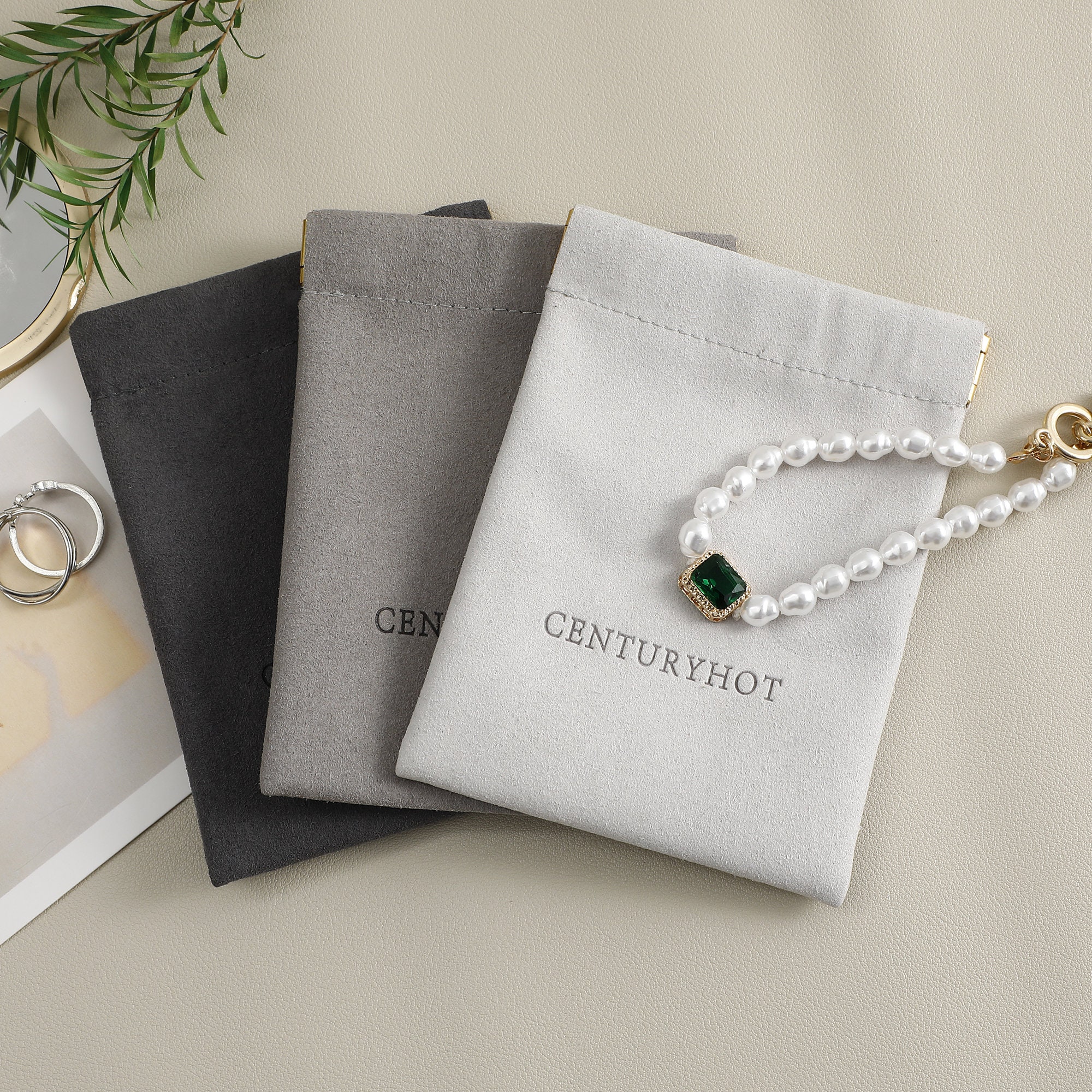 Small jewelry brands: 50 microfiber spring buckle bags prevent 95% jewelry scratches during shipping (low MOQ 50pcs, custom logo available)