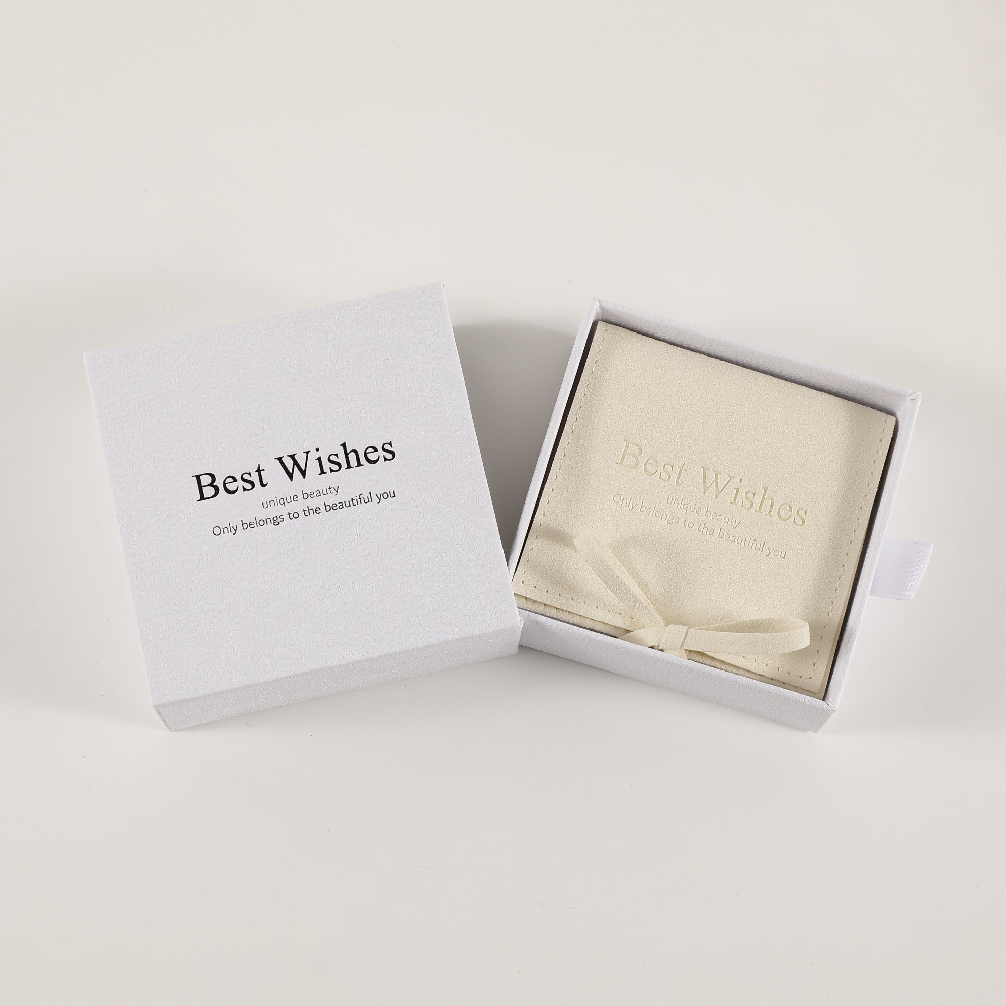 Small jewelry brands avoid high inventory costs with 50pcs low MOQ custom logo microfiber drawer boxes, 9×9cm size fits rings/earrings (from product introduction)