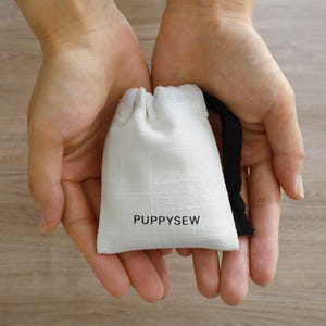 100 pièces petits sacs blancs en toile de coton sacs de rangement avec logo personnalisé sacs d'emballage de bijoux petits sacs à bijoux chics emballage