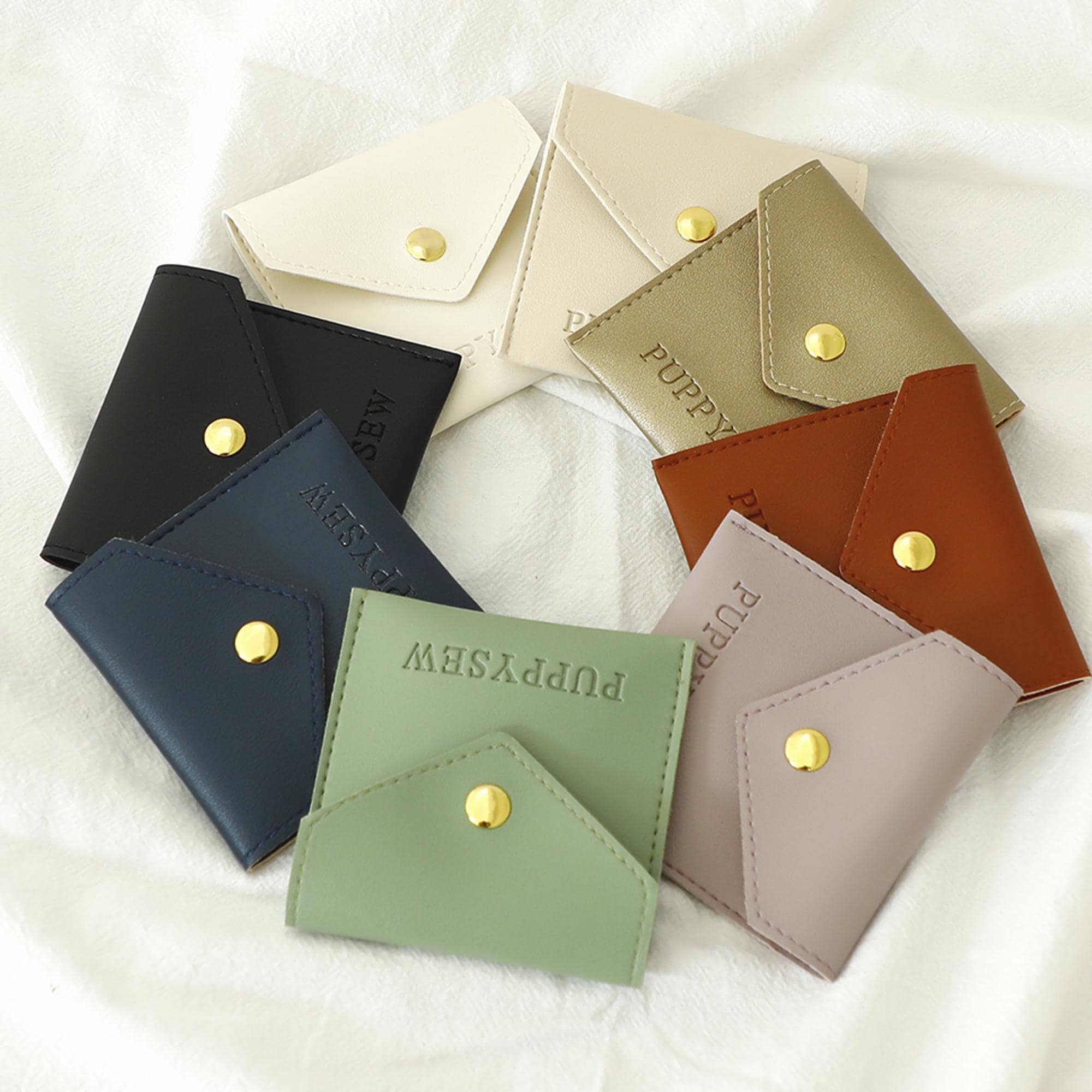 Small jewelry brands: 50 MOQ faux leather bags cut inventory waste by 50%, ideal for testing new collections (from product introduction)