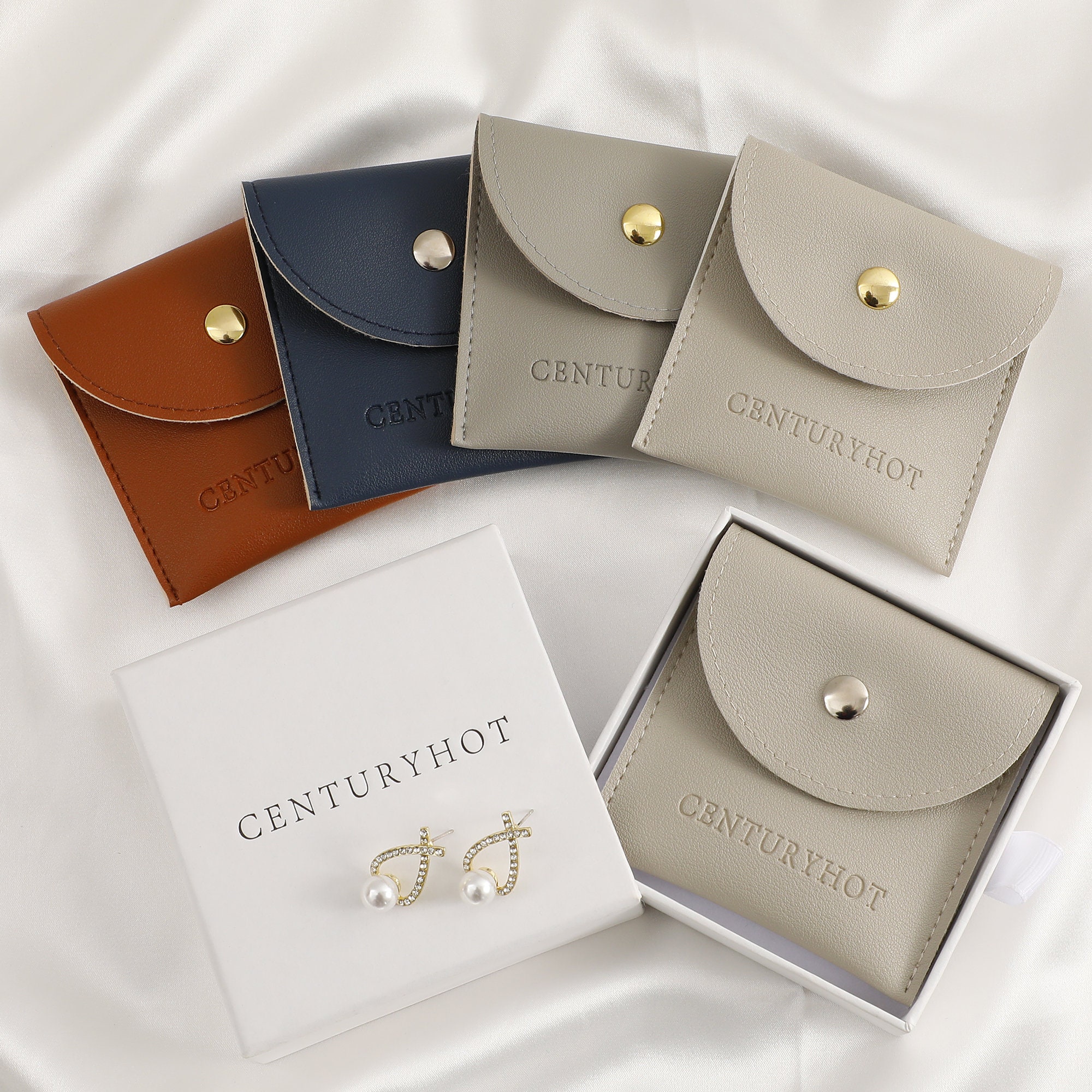 Tips for Choosing Button Faux Leather Brooch Bags: Faux Leather Material for Durable Brooch Protection and Brand Image