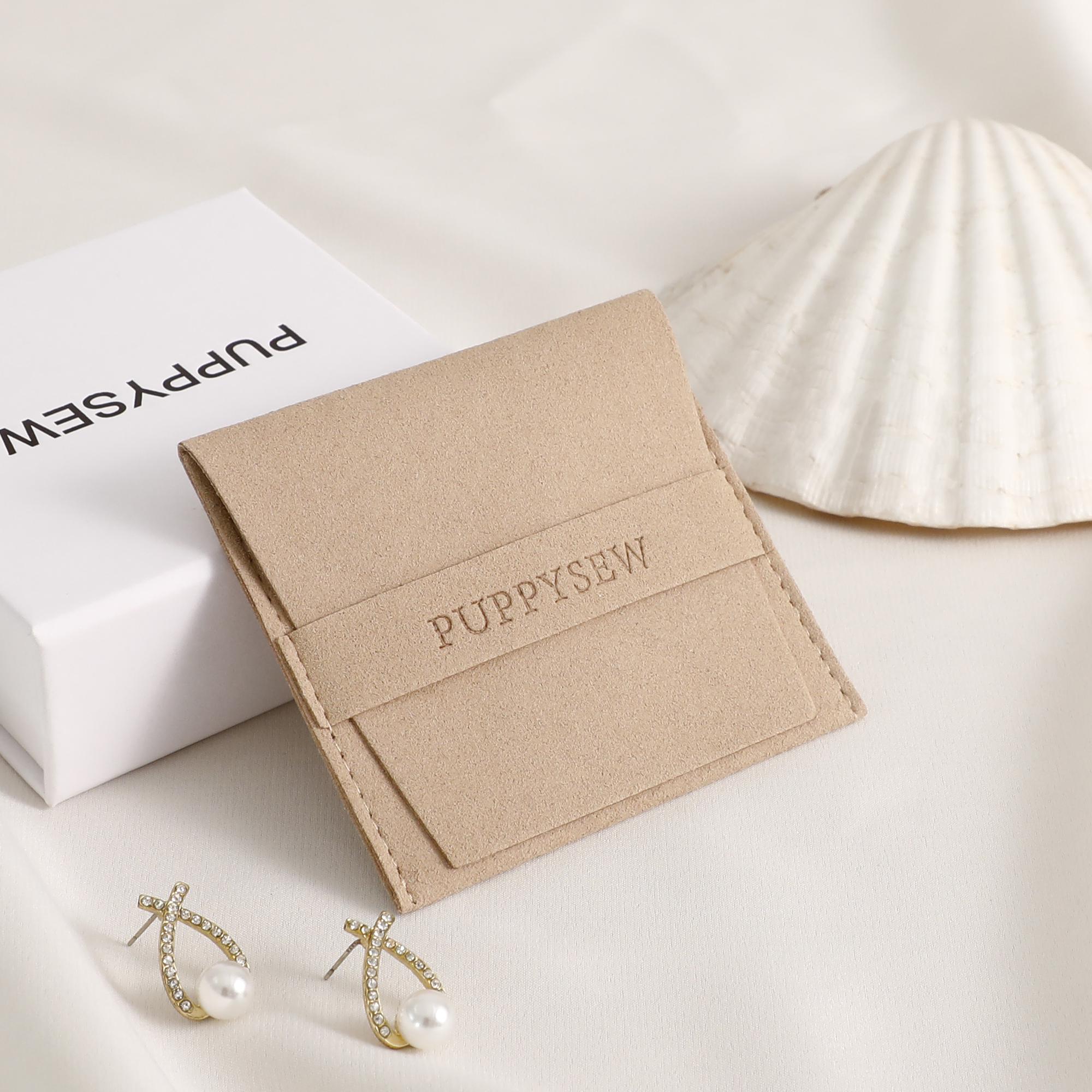 Small jewelry brands reduce shipping damage by 95% with microfiber pouches (8x8cm standard size) – soft texture prevents scratches on rings/necklaces