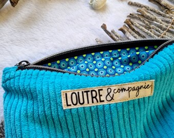 Pochette en velours côtelé bleu turquoise