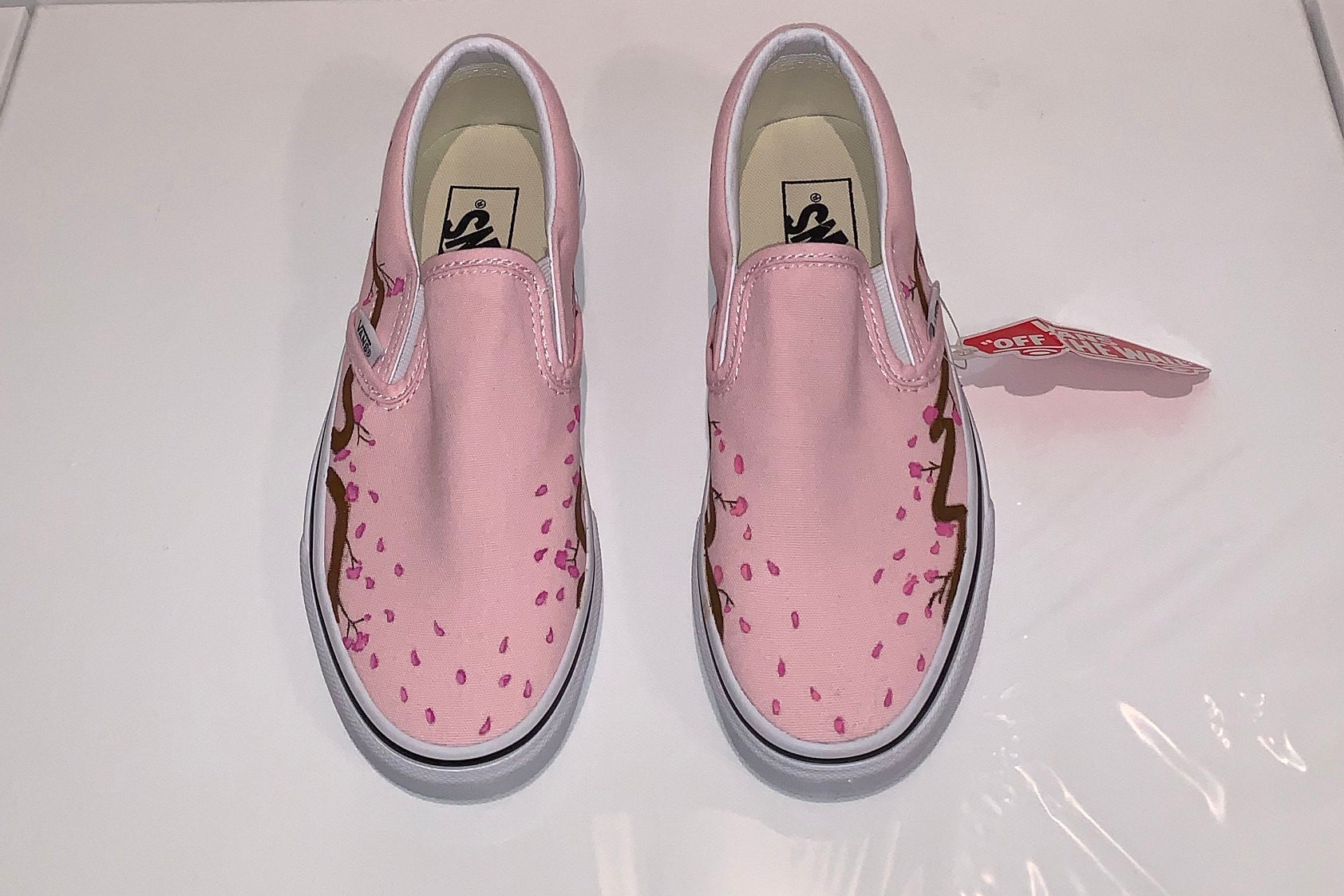 vans white and pink cherry blossom