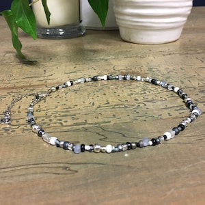 Colorful Choker Necklace - Black and White Seed Bead Necklace - Seed Bead Choker - Colorful Necklace - Y2K Necklace - BeadWell